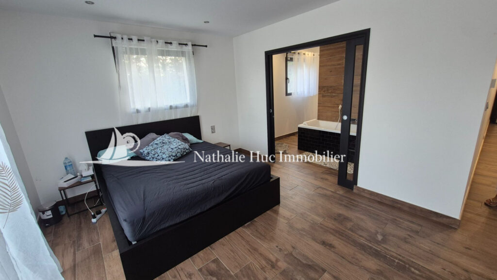 vente propriété 6 Pièce(s) – 6 pièces – 5 chambres – 285.00 m²