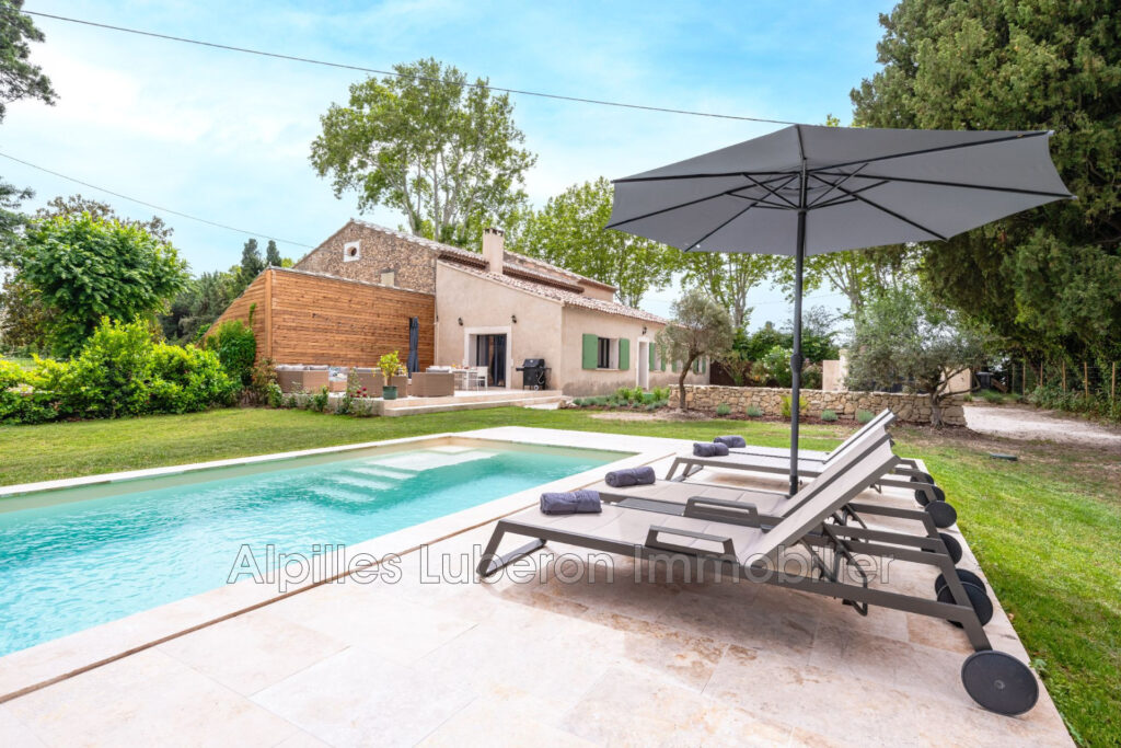 vente mas 9 Pièce(s) – 9 pièces – 6 chambres – 380.00 m²