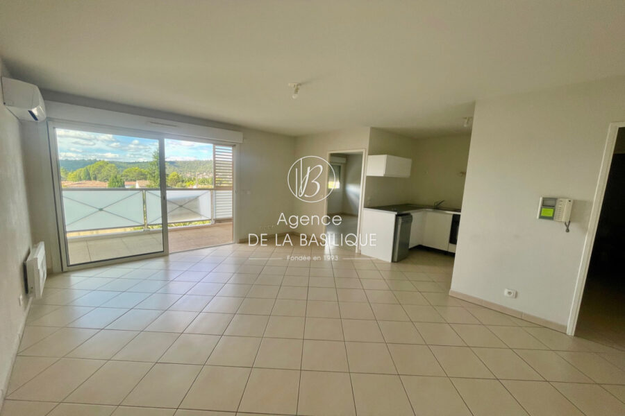 Appartement à vendre à Saint-maximin-la-sainte-baume