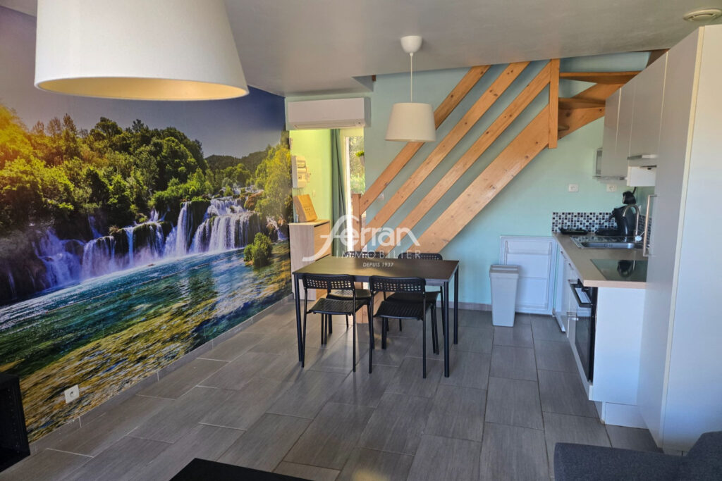 À vendre à Sillans la cascade studio en rez de jardin dans pet – 1 pièce – NR chambres – 20.00 m²
