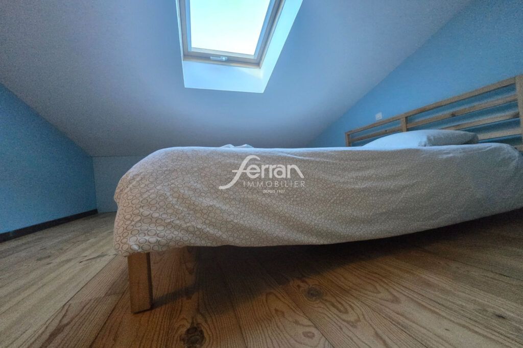 À vendre à Sillans la cascade studio en rez de jardin dans pet – 1 pièce – NR chambres – 20.00 m²