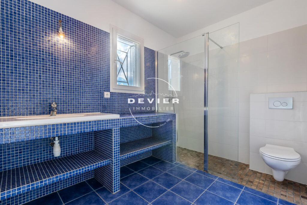 vente villa 5 Pièce(s) – 5 pièces – 4 chambres – 140.00 m²