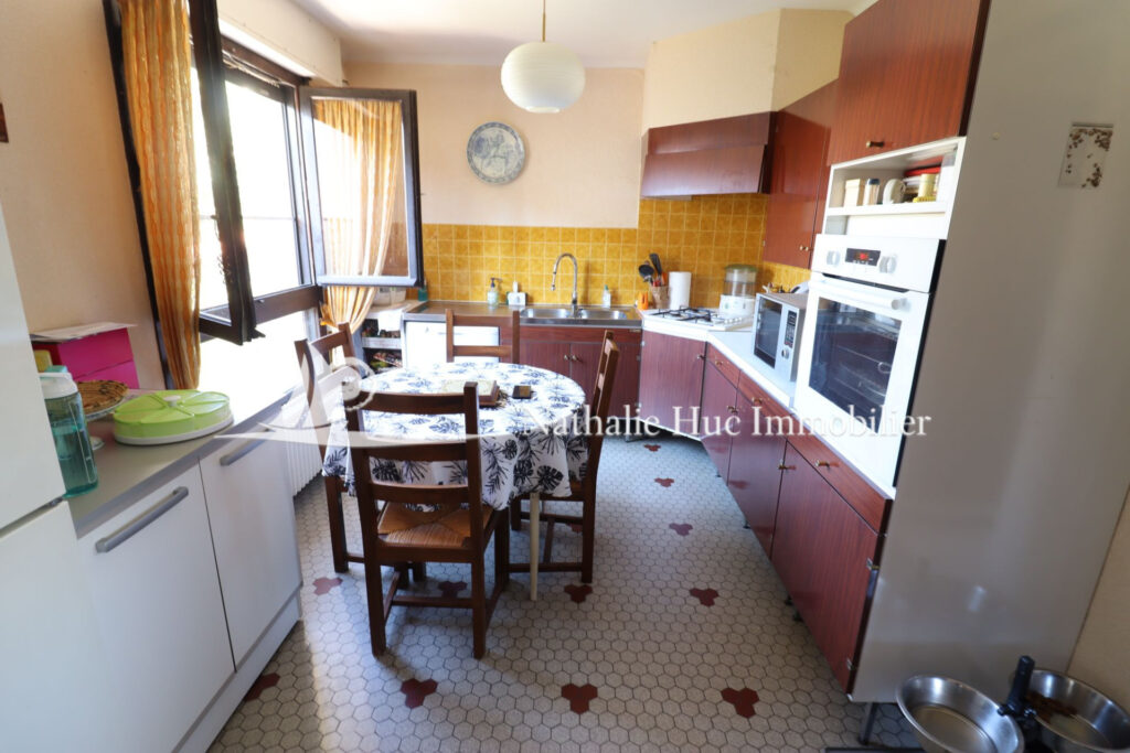 vente maison 5 Pièce(s) – 5 pièces – 3 chambres – 172.00 m²