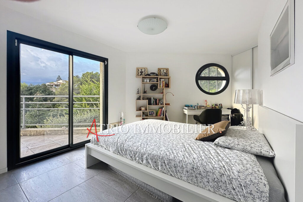 vente appartement 4 Pièce(s) – 4 pièces – 3 chambres – 92.00 m²