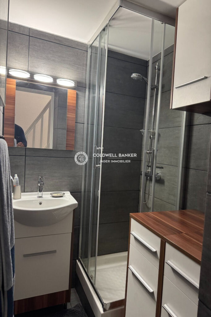 vente mazet – NR pièces – 1 chambre – 28.00 m²