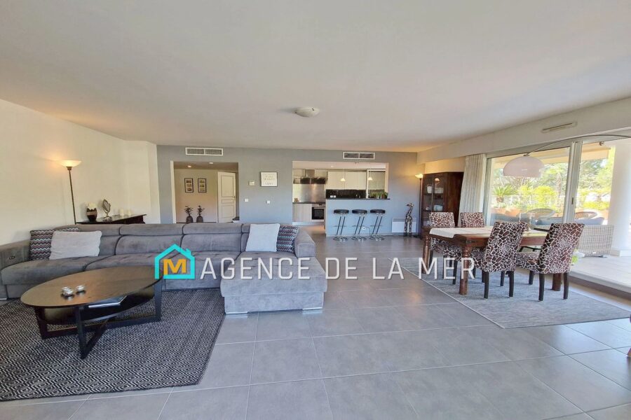 Appartement à vendre à Mandelieu-la-napoule