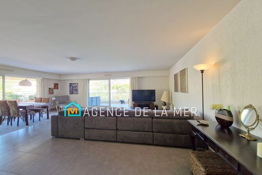 Appartement à vendre à Mandelieu-la-napoule