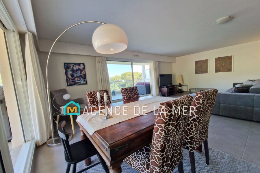 Appartement à vendre à Mandelieu-la-napoule