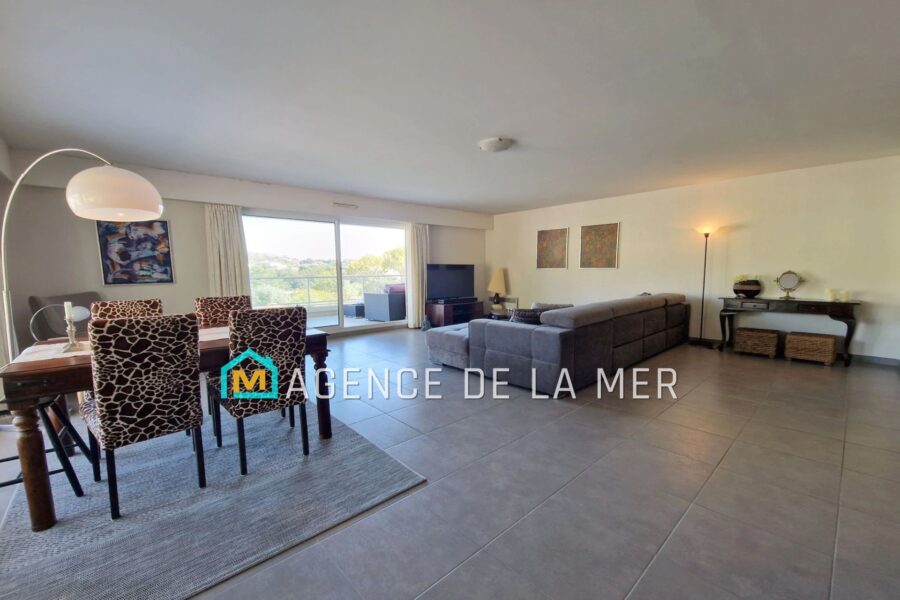 Appartement à vendre à Mandelieu-la-napoule