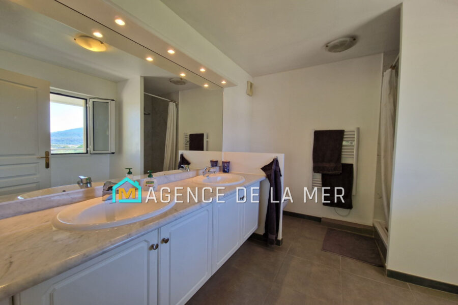 Appartement à vendre à Mandelieu-la-napoule