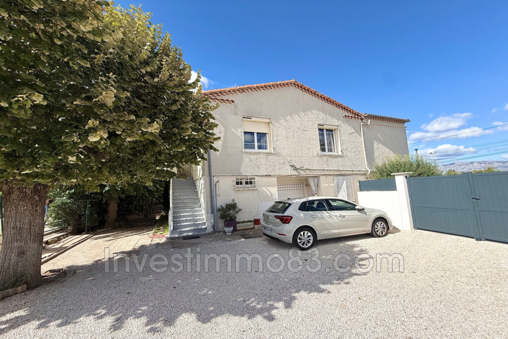 Au c½ur de TRETS, proche de toutes les commodités. Bel apparte – 3 pièces – 2 chambres – 70.00 m²