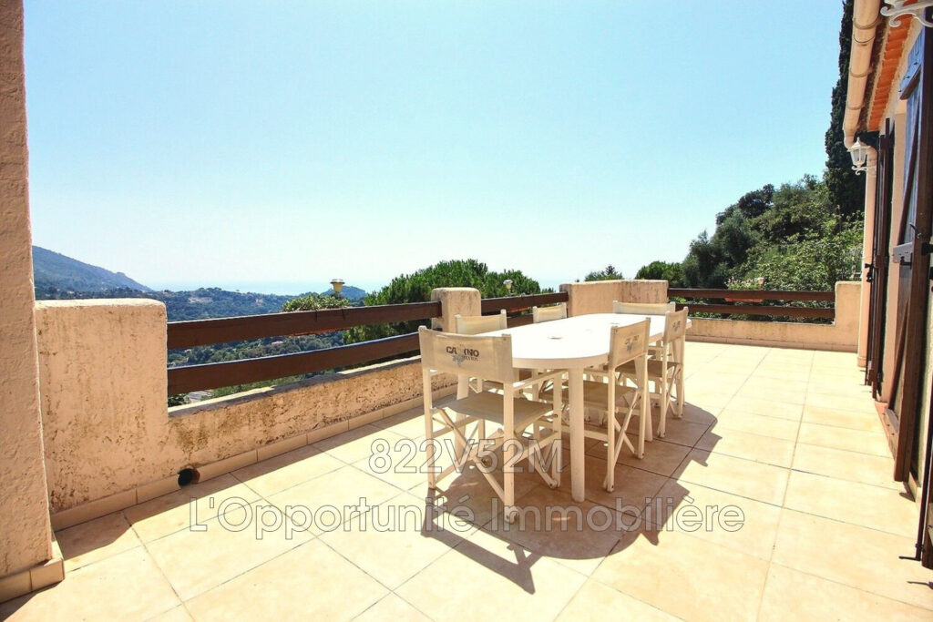 vente maison 5 Pièce(s) – 5 pièces – 4 chambres – 211.00 m²