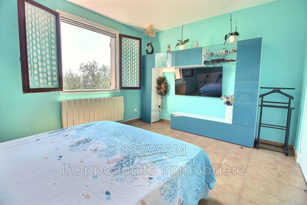 vente maison 5 Pièce(s) – 5 pièces – 4 chambres – 211.00 m²