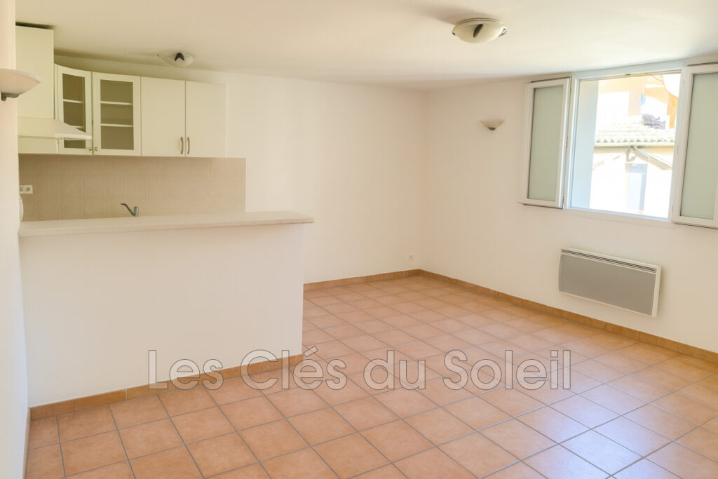 EXCLUSIVITÉ  T3 68 m²  1er et dernier étage  Brignoles  Id – 3 pièces – 2 chambres – 68.00 m²