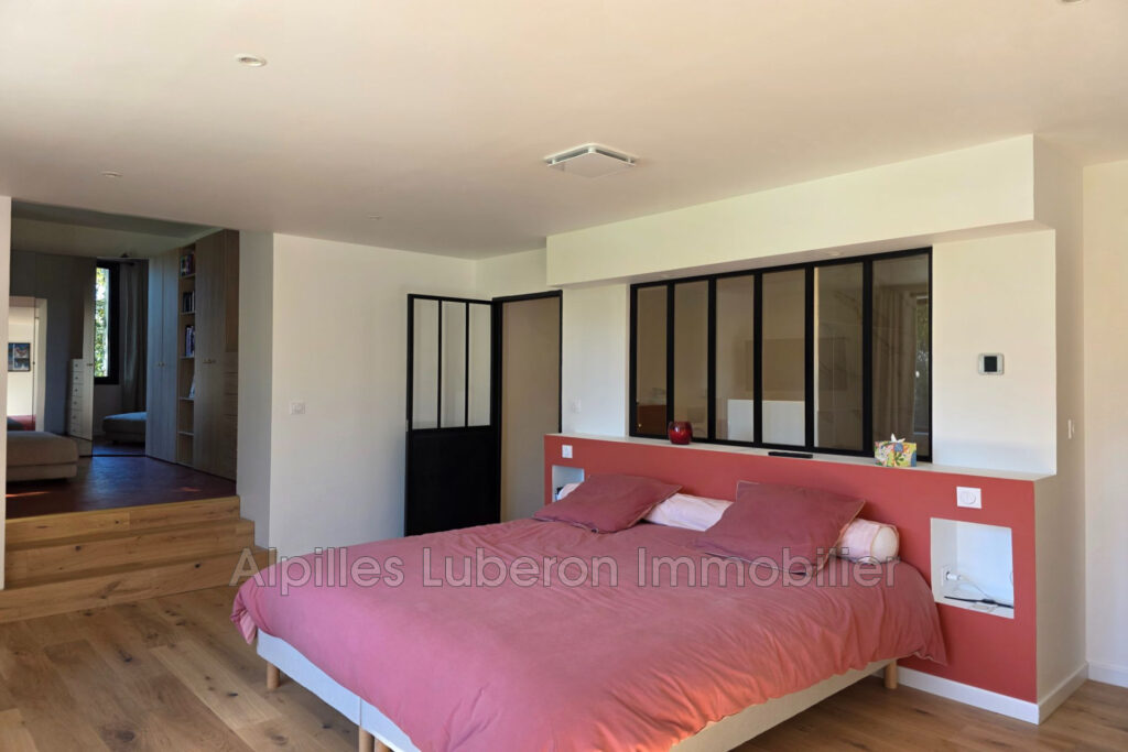 vente mas 9 Pièce(s) – 9 pièces – 6 chambres – 380.00 m²