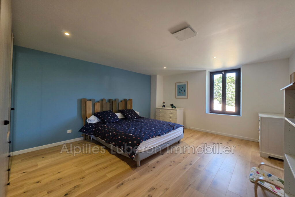 vente mas 9 Pièce(s) – 9 pièces – 6 chambres – 380.00 m²