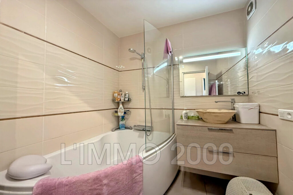 location saisonnière appartement 3 Pièce(s) – 3 pièces – 2 chambres – 82.00 m²