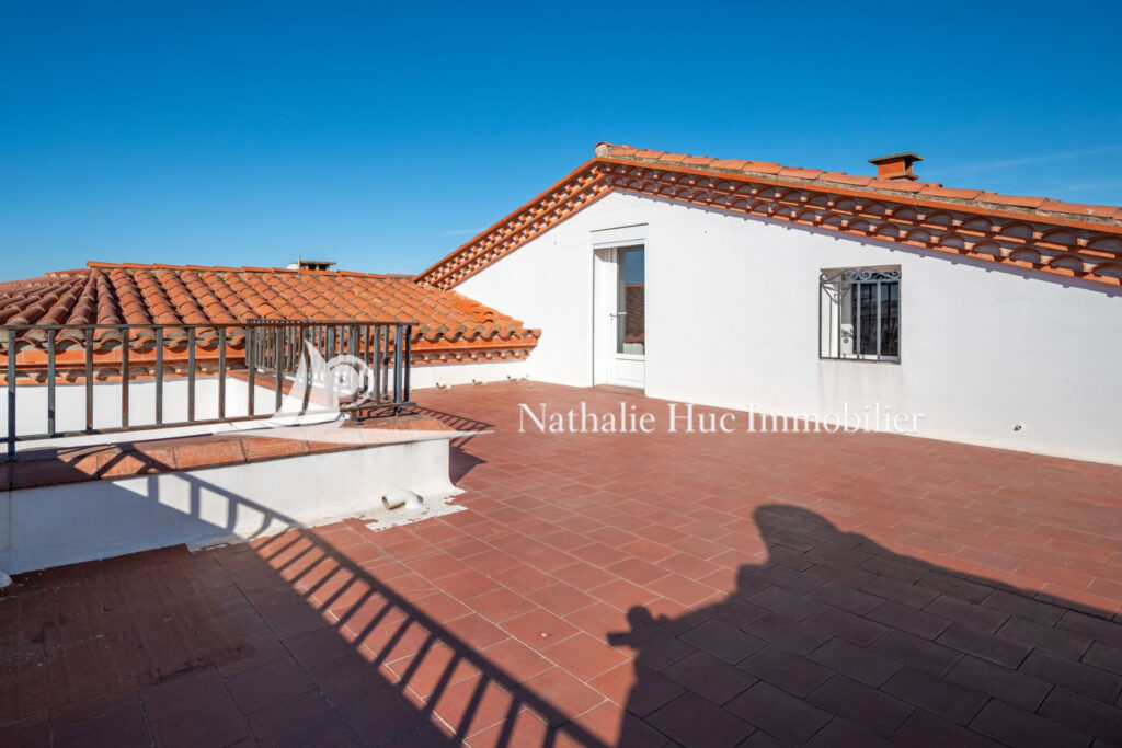 vente demeure de prestige – NR pièces – 5 chambres – 270.00 m²