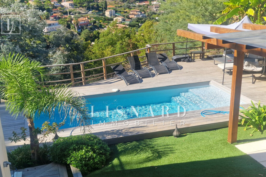 vente maison 4 Pièce(s) – 4 pièces – 3 chambres – 103.00 m²