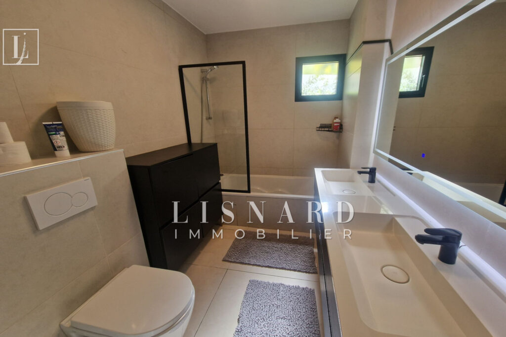 vente maison 4 Pièce(s) – 4 pièces – 3 chambres – 103.00 m²