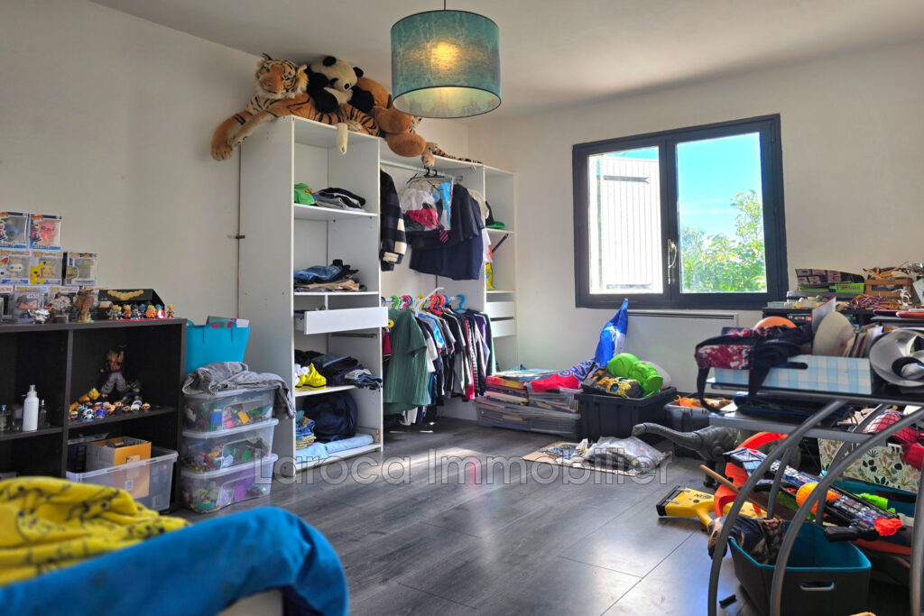 Vente villa à Laroque des Albères – 4 pièces – 3 chambres – 154.00 m²