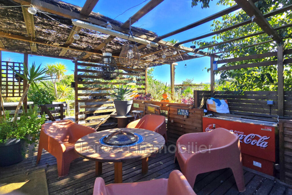 Vente villa à Laroque des Albères – 4 pièces – 3 chambres – 154.00 m²