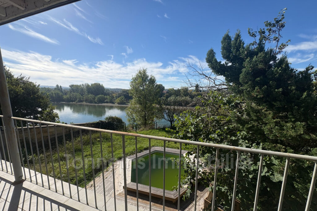 vente maison 7 Pièce(s) – 7 pièces – 4 chambres – 111.00 m²