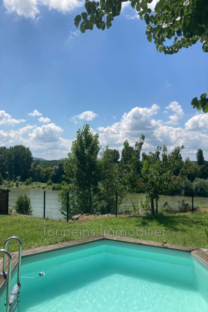 vente maison 7 Pièce(s) – 7 pièces – 4 chambres – 111.00 m²