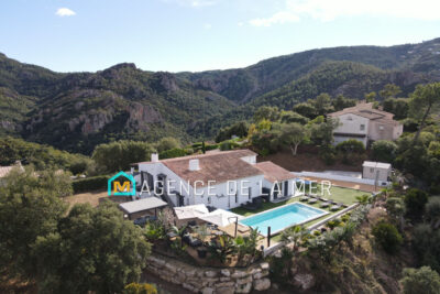 vente maison contemporaine 5 Pièce(s) – 5 pièces – 4 chambres – 130.00 m²