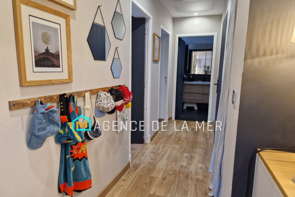 vente maison contemporaine 5 Pièce(s) – 5 pièces – 4 chambres – 130.00 m²