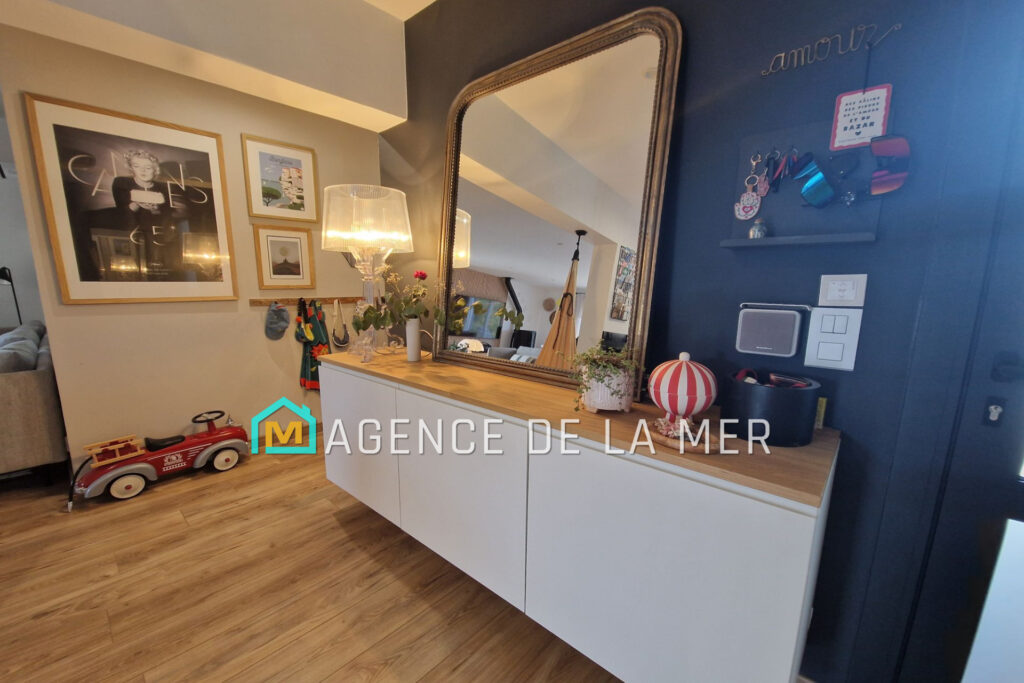 vente maison contemporaine 5 Pièce(s) – 5 pièces – 4 chambres – 130.00 m²