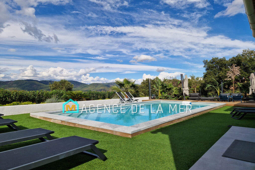 vente maison contemporaine 5 Pièce(s) – 5 pièces – 4 chambres – 130.00 m²