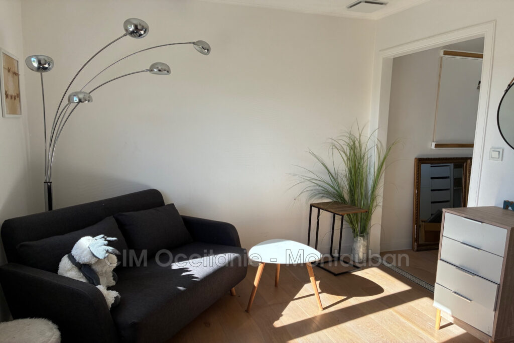 vente maison – NR pièces – 4 chambres – 220.00 m²