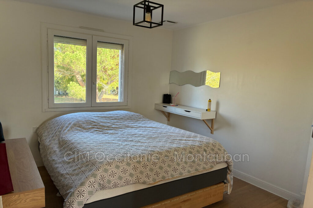 vente maison – NR pièces – 4 chambres – 220.00 m²