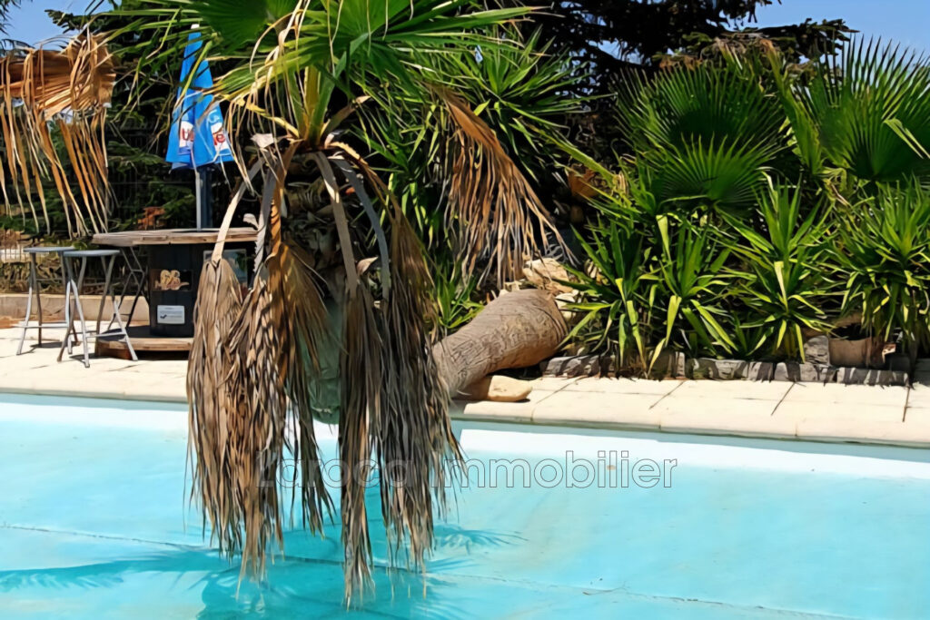 Vente villa à Laroque des Albères – 4 pièces – 3 chambres – 154.00 m²