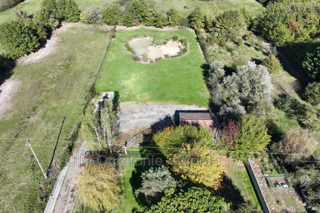 vente maison – NR pièces – 4 chambres – 220.00 m²