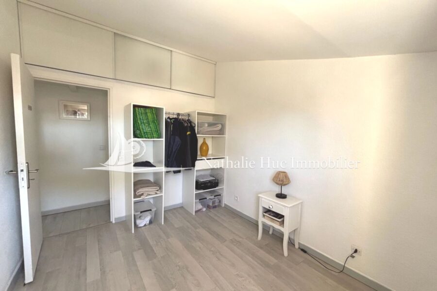 Maison à vendre à Canet-plage — Vue parc & jardin — photo 12