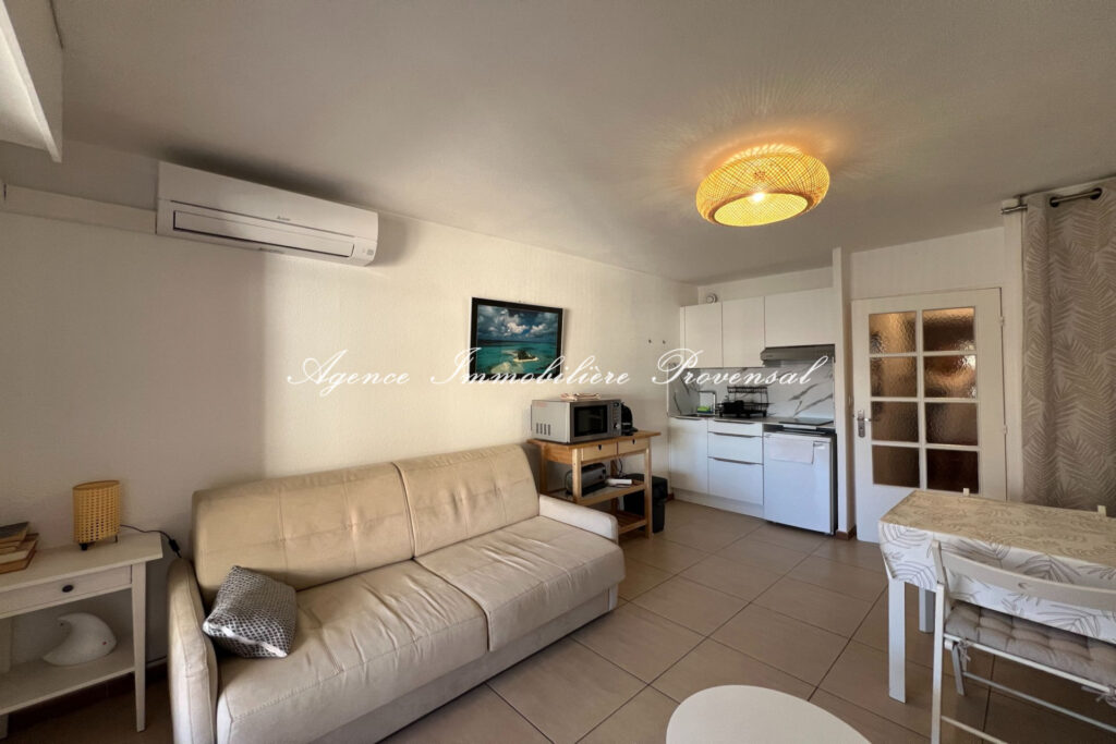 location appartement 1 Pièce(s) – 1 pièce – NR chambres – 22.80 m²