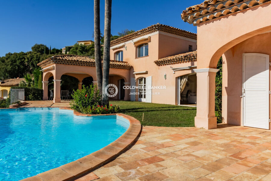 Maison à vendre à Sainte-maxime