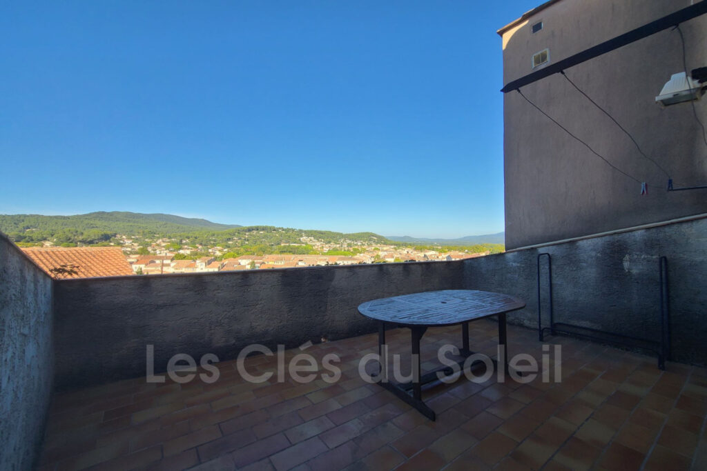 vente maison 4 Pièce(s) – 4 pièces – 2 chambres – 97.17 m²