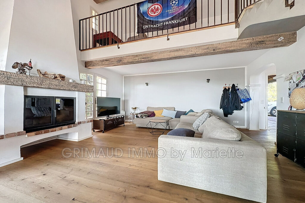 vente villa provençale 5 Pièce(s) – 5 pièces – 4 chambres – 150.00 m²