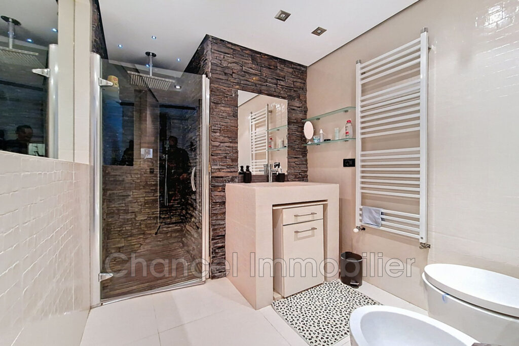 vente appartement 2 Pièce(s) – 2 pièces – NR chambres – 43.00 m²