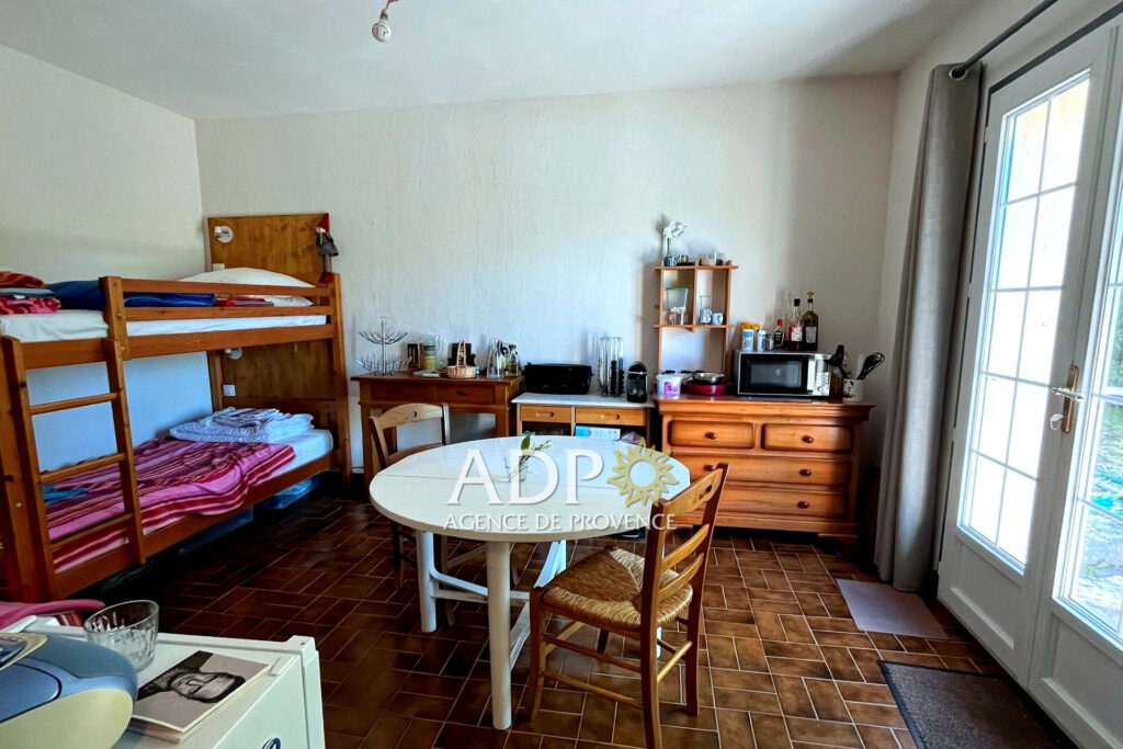 vente maison 5 Pièce(s) – 5 pièces – 4 chambres – 138.00 m²