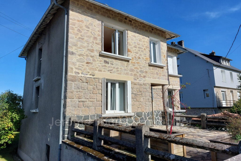 vente maison – NR pièces – 4 chambres – 120.49 m²