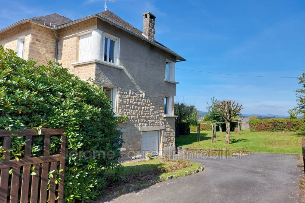 vente maison – NR pièces – 4 chambres – 120.49 m²