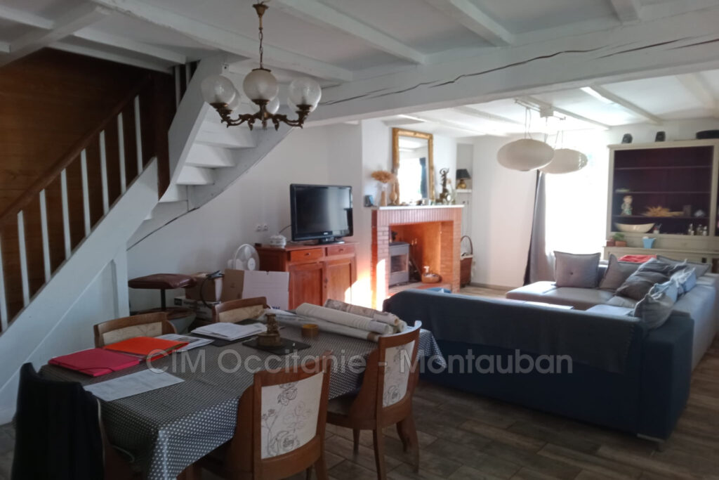 vente  – NR pièces – 3 chambres – 129.00 m²