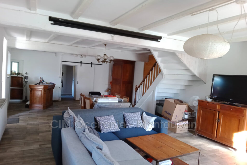 vente  – NR pièces – 3 chambres – 129.00 m²