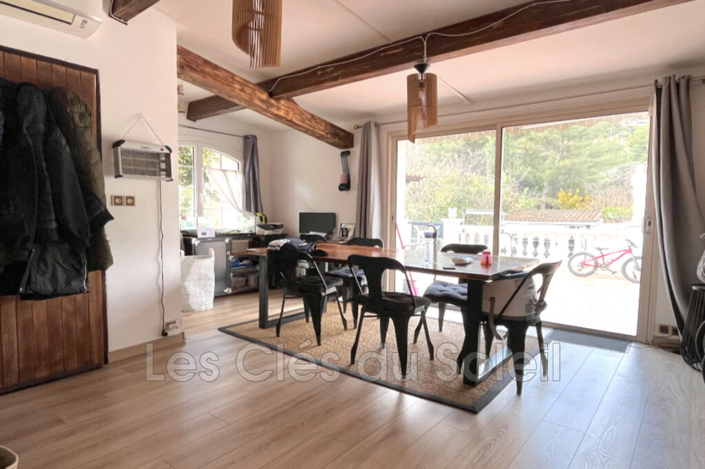 vente maison 7 Pièce(s) – 7 pièces – 4 chambres – 110.00 m²