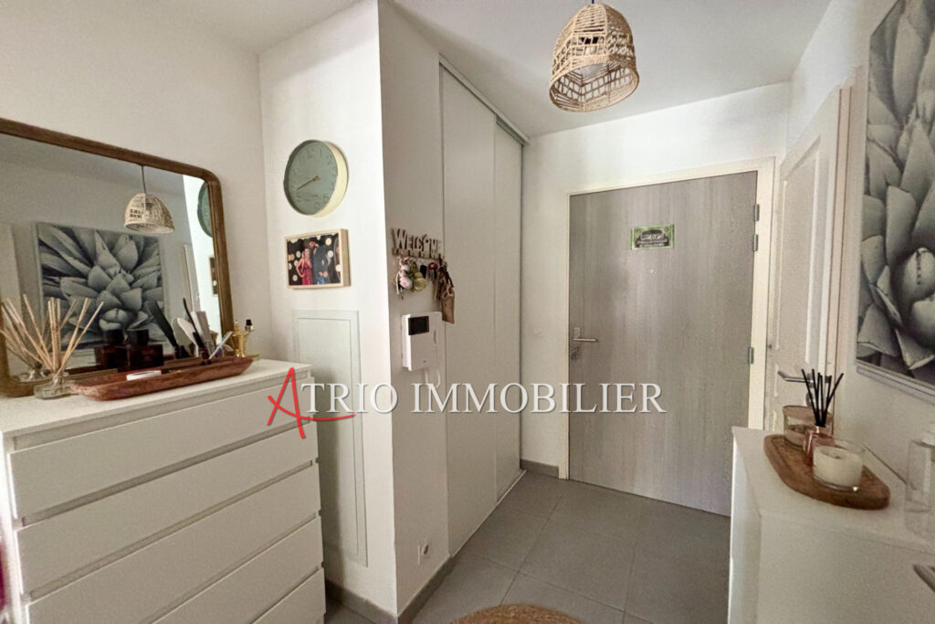 Villeneuve-Loubet, quartier des Maurettes, beau 2 pièces en re – 2 pièces – 1 chambre – 44.31 m²