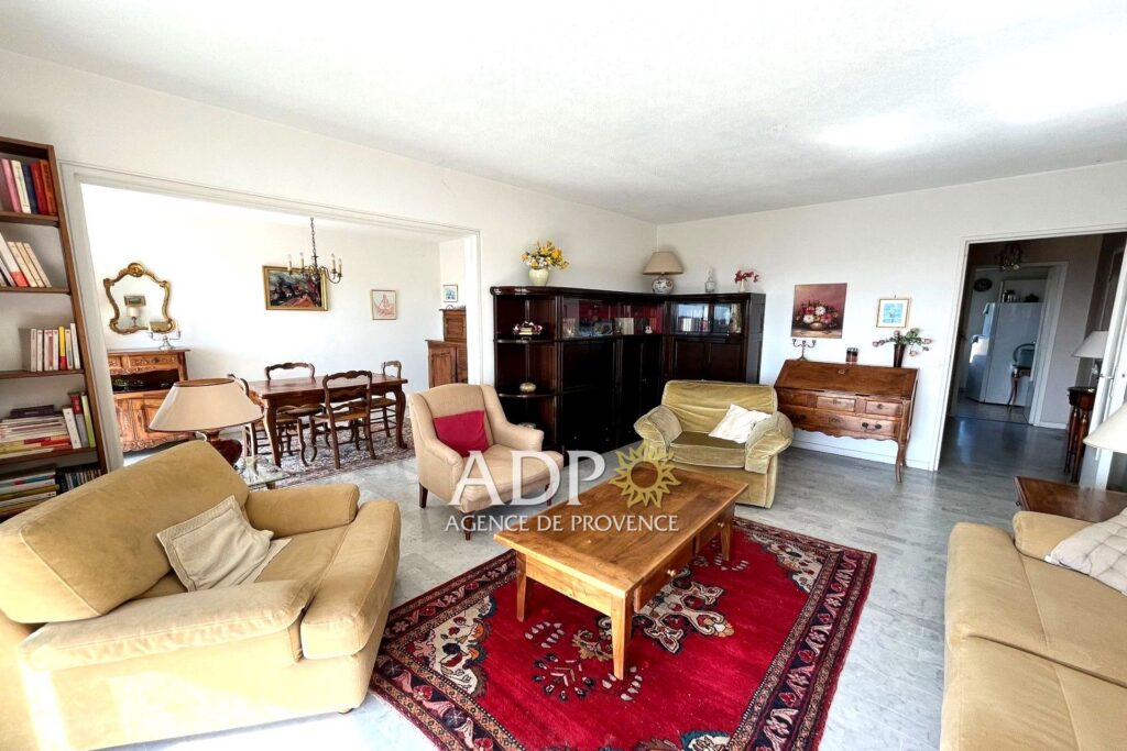 vente appartement 5 Pièce(s) – 5 pièces – 3 chambres – 92.19 m²